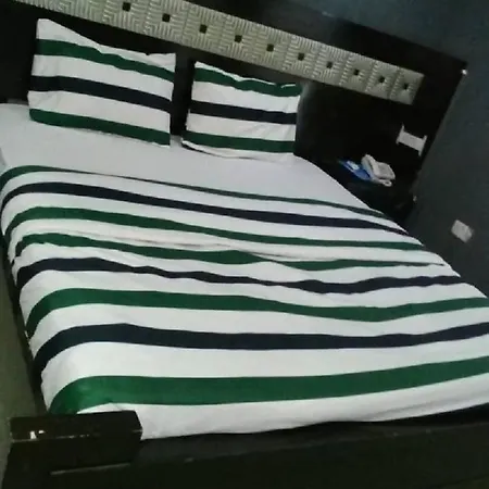 Theodawn Hotels @ Suite 29 Ikeja Exterior photo