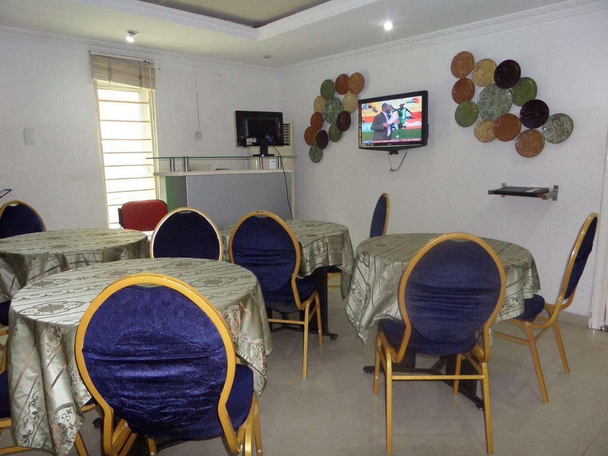 Hotel Theodawn @ 29