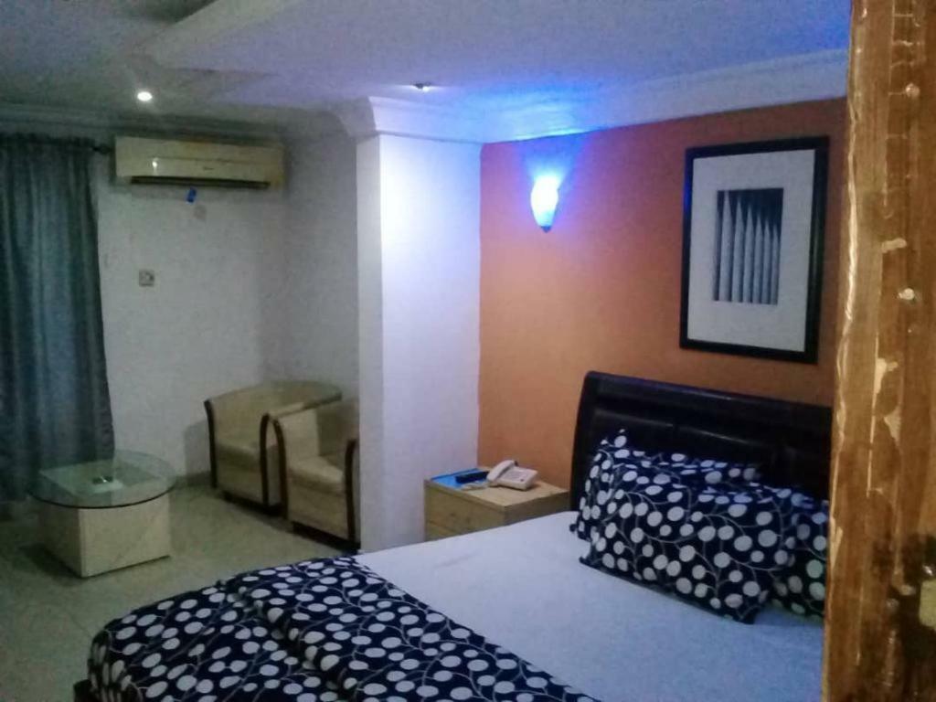 Hotel Theodawn @ 29 Ikeja